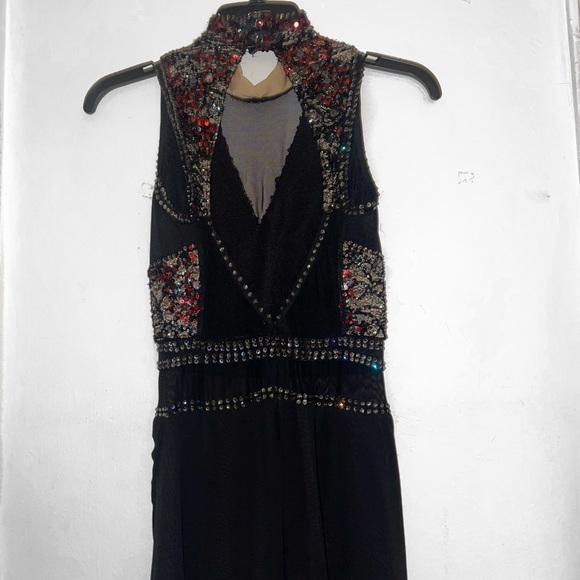 custom made black floor length prom dress with leg slit - Picture 3 of 3